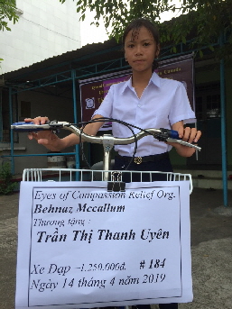 TRAN THI THANH UYEN  (1)